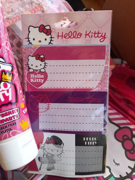 Hello kitty různé věci,