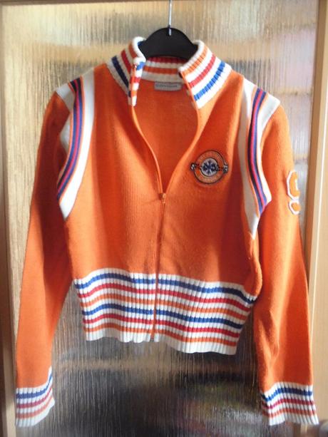 Oranžový svetr na zip, s