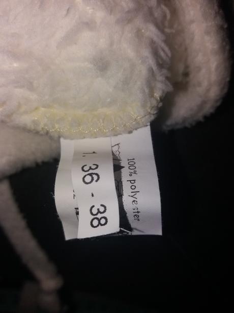 Chlupatkova cepice, 56