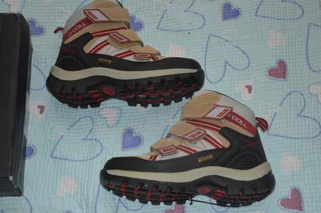 33 34 trekové kotníkové boty se sucháči, 33