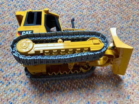 Buldozer zn. cat, 