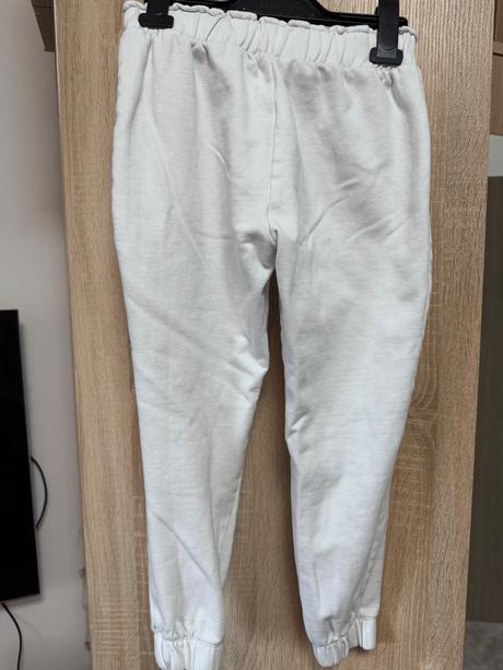 Tepláky, primark,146