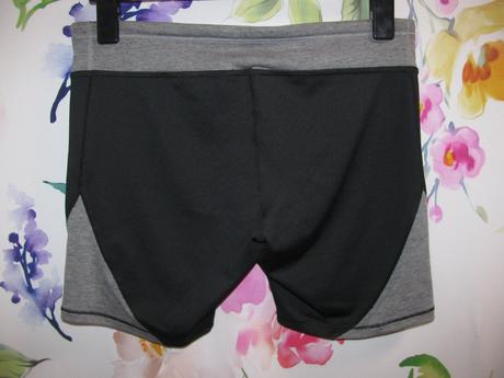 Strečové sportovní dámské šortky odlo, l