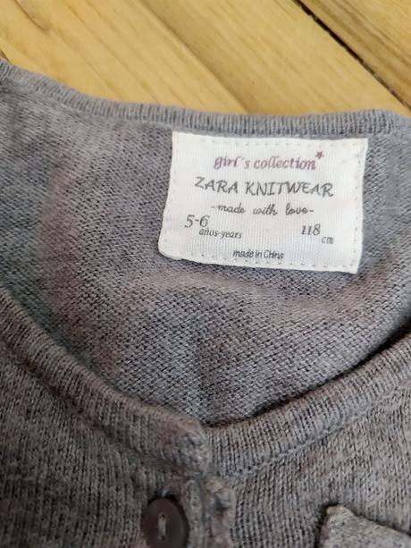 Šedý svetr, zara,116