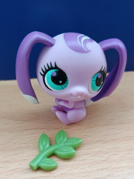 Lps králíček + větvička,