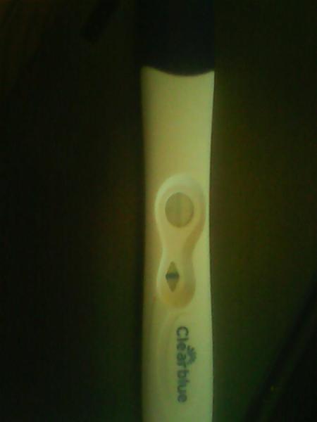 Myslíte, že jsem těhotná nebo je to duch?