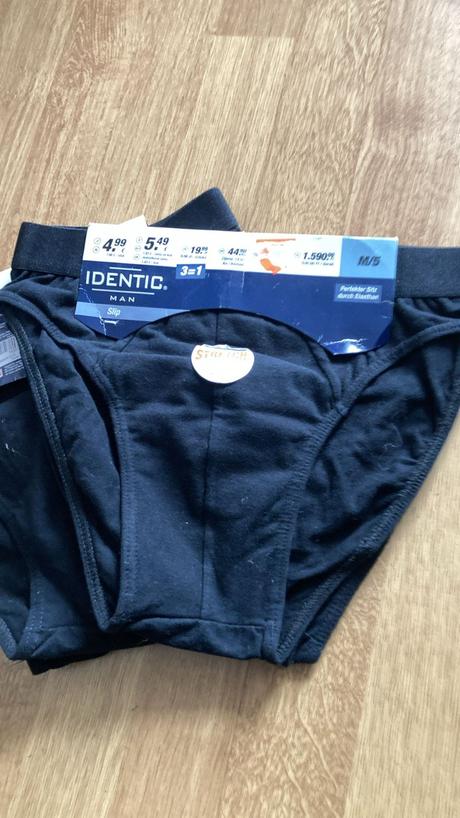 N.ové slipy vel.m 6 ks, m