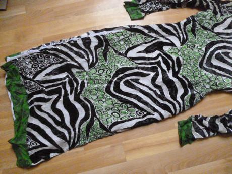 Karneval dospělý šaty vel.s,