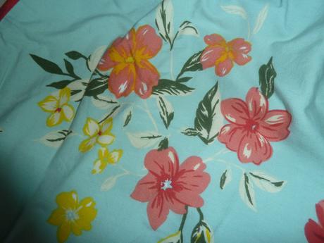 Květované šaty s podšívkou, 128