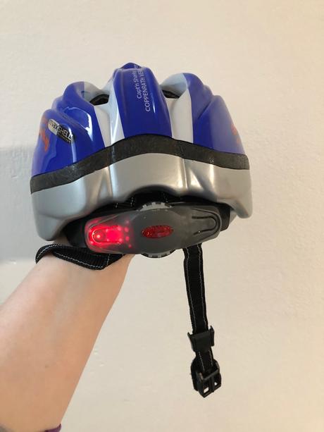 Cyklistická helma vel.s + reflexní vesta, s