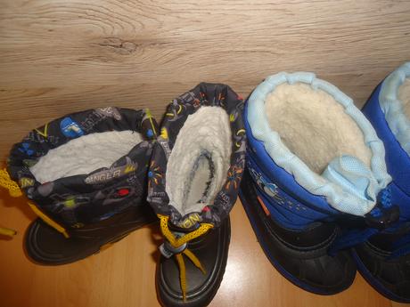 Zimní boty velikost 25, demar,25