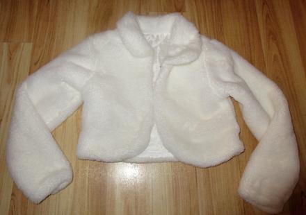 Kabátek chlupatý, 134