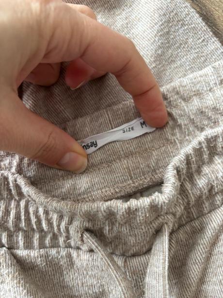 Komplet sinsay, sinsay,s