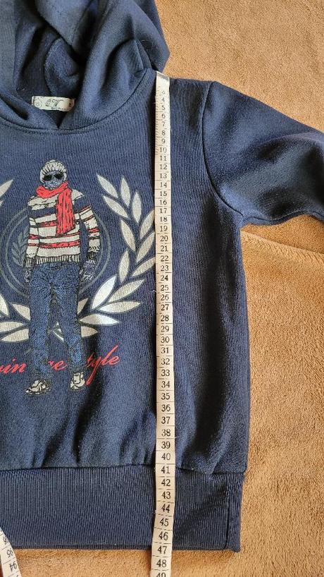 Mikina a rifle, boty zdarma, kik,122