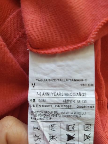 Dvě trička benetton vel.130, benetton,128