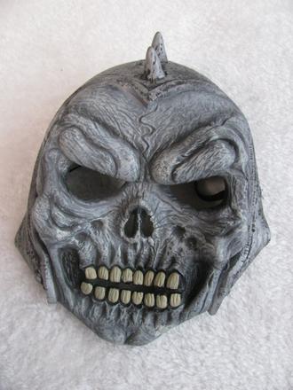 Karneval-latexová maska- lebka zubatá/halloween, 