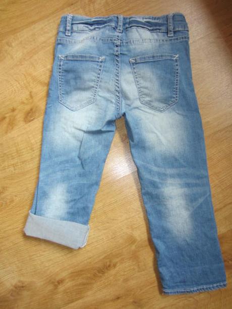 Lehoučké, odlehčené 3/4 riflové džínové kraťasy, lindex,128