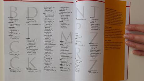 Knížka vaříme pro kojence,