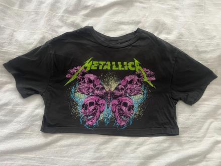 Crop top tričko vel. xs metallica, bershka,xs