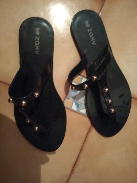 Žabky zaxy, zaxy,37