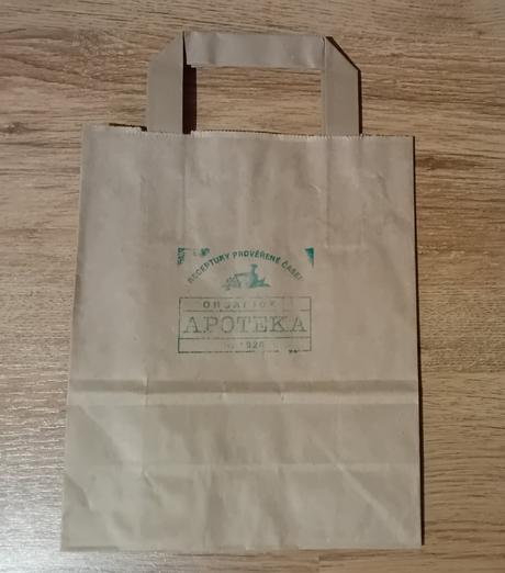 Papírová taška,