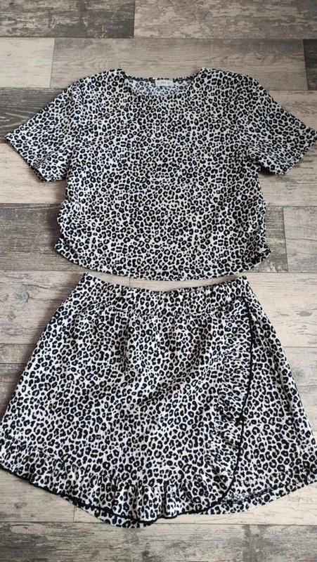 Komplet letní dívčí gepardí triko+šortky v.140, f&f,140