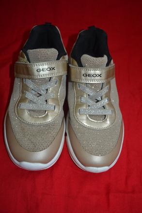 Kvalitní podzimní dívčí boty geox v.34, geox,34