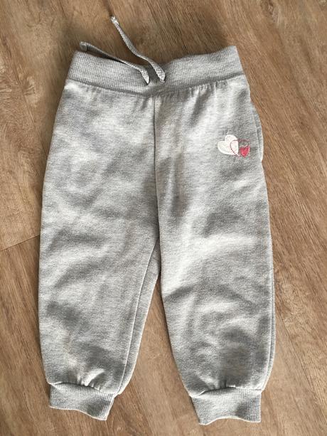 Tepláčky, primark,86