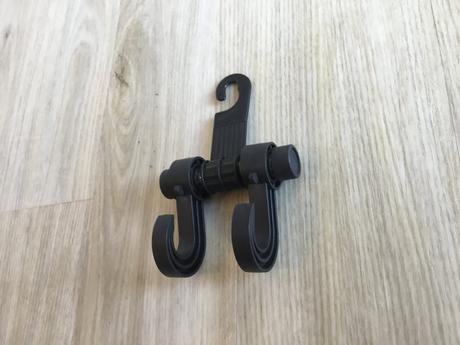 Nový háček do auta,