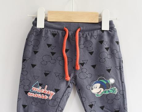 Tepláky vel. 3 - 6 m, disney,68