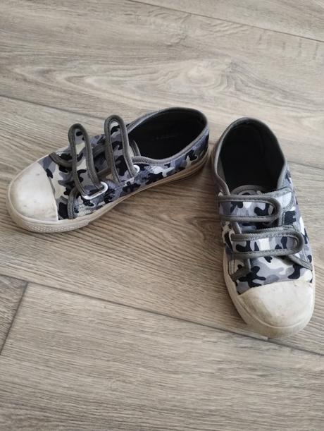 Tenistky vel. 32, 32