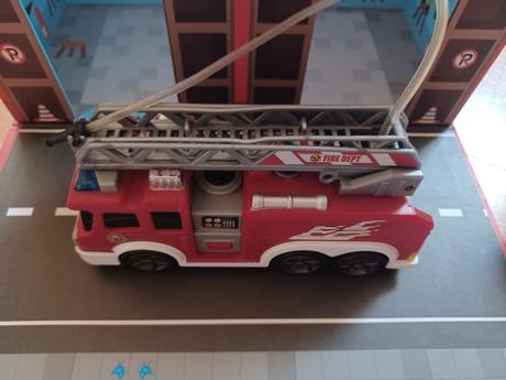 Hasičská stanice papírová,