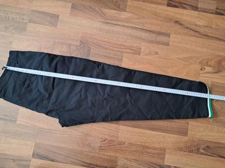 Kalhoty ke kotnikum kaffe, 42