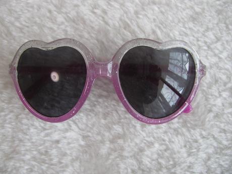 Dívčí sluneční brýle, 