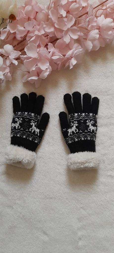 Pletené zateplené rukavice s kožíškem, 