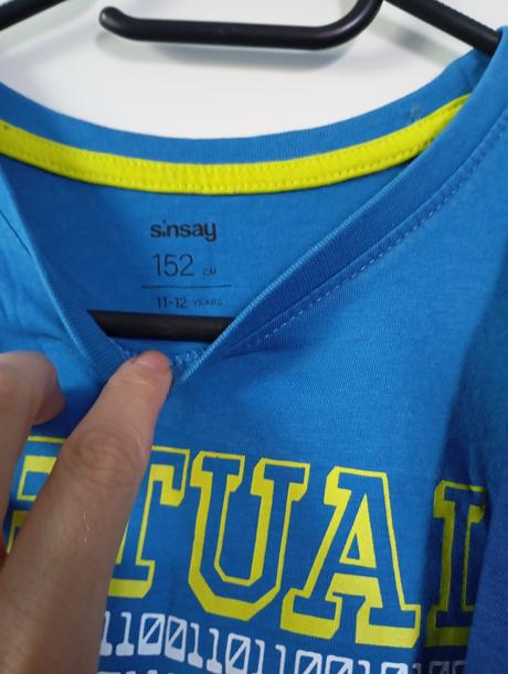 Trička barevný potisk, sinsay,152