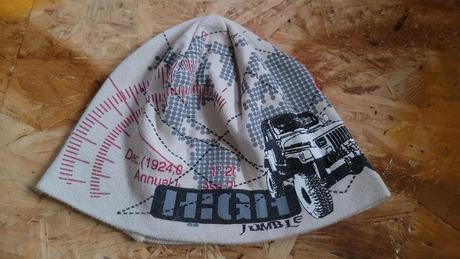 Bunda, mikina, čepice a ponožky, 104–116