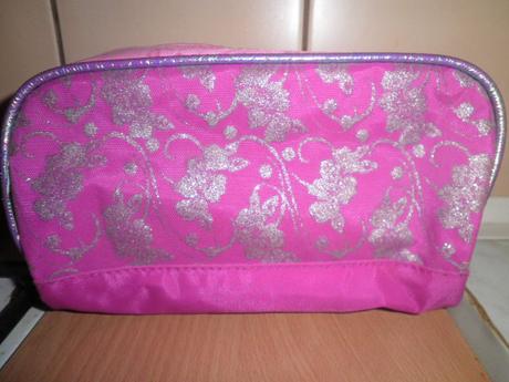 Kosmetická taštička pro dívky nebo penál,