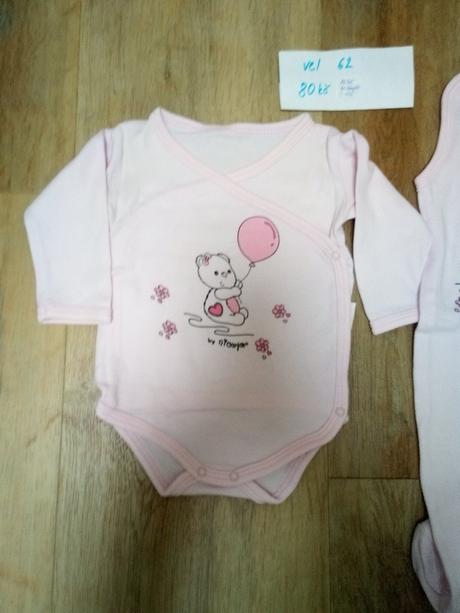 Komplet - body, kabátek, čepka, dupačky, 62