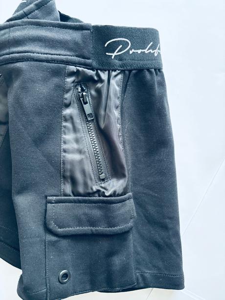 Kraťasy černě - v.18/24 mes, river island,92