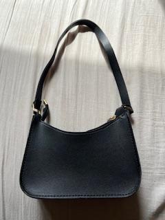 Malá černá kabelka holčičí, h&m