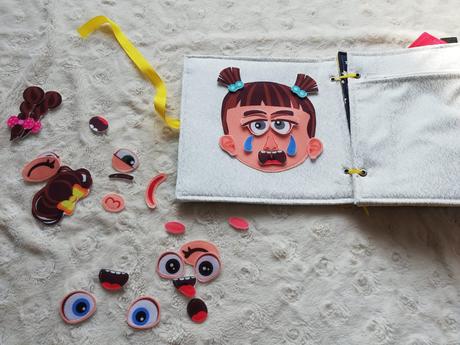 Velká quiet book doplnovaček,