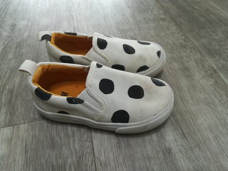 Slip on tenisky puntík, h&m,23
