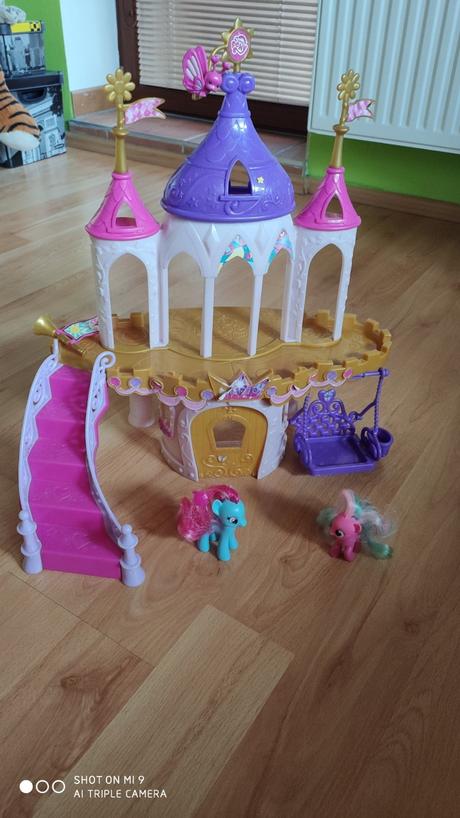 Zámek my little poney,