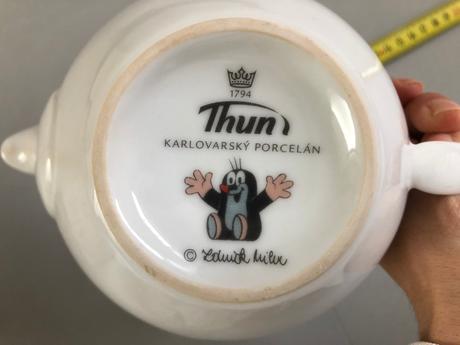 Dětská čajová konvička zn.thun krteček myška žabka, 