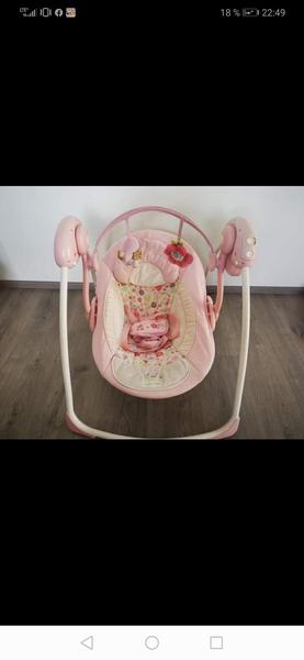 Které lehátko je lepší pro houpání dítěte?