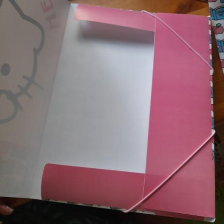 Velké plastové desky na sešity hello kitty,