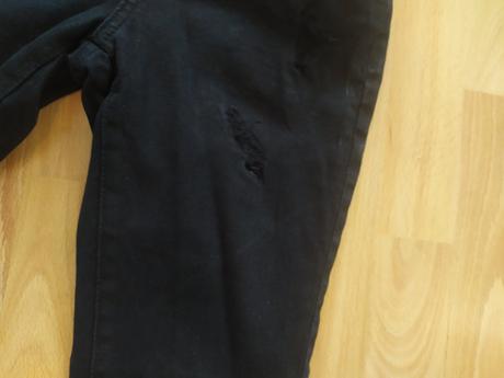 Džíny v potrhaném vzhledu, reserved,146