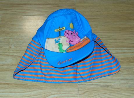 Kšiltovka s ochranou krku, mothercare,62