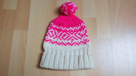 Retro zimní čepice - růžovo-smetanová, 134